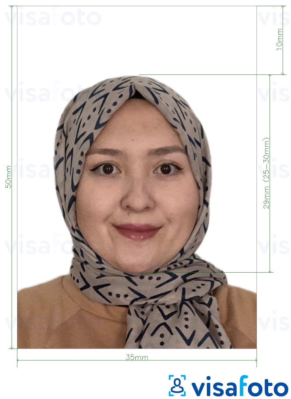 Παράδειγμα φωτογραφίας για Μαλαισία Passport 35x50 χιλιοστά λευκό φόντο με ακριβείς προδιαγραφές μεγέθους